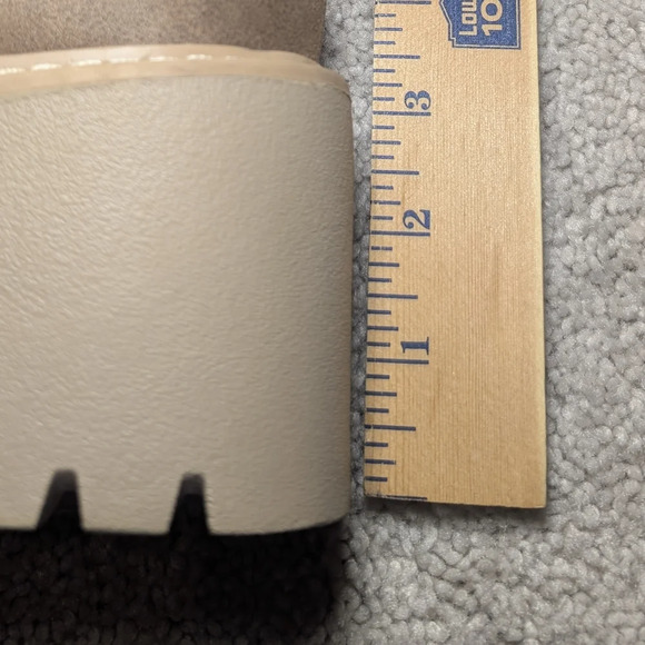 Dolce Vita Temecula Tan Faux Suede Platform Classic Chunky Heel Loafers Size 9.5 - Picture 9 of 10